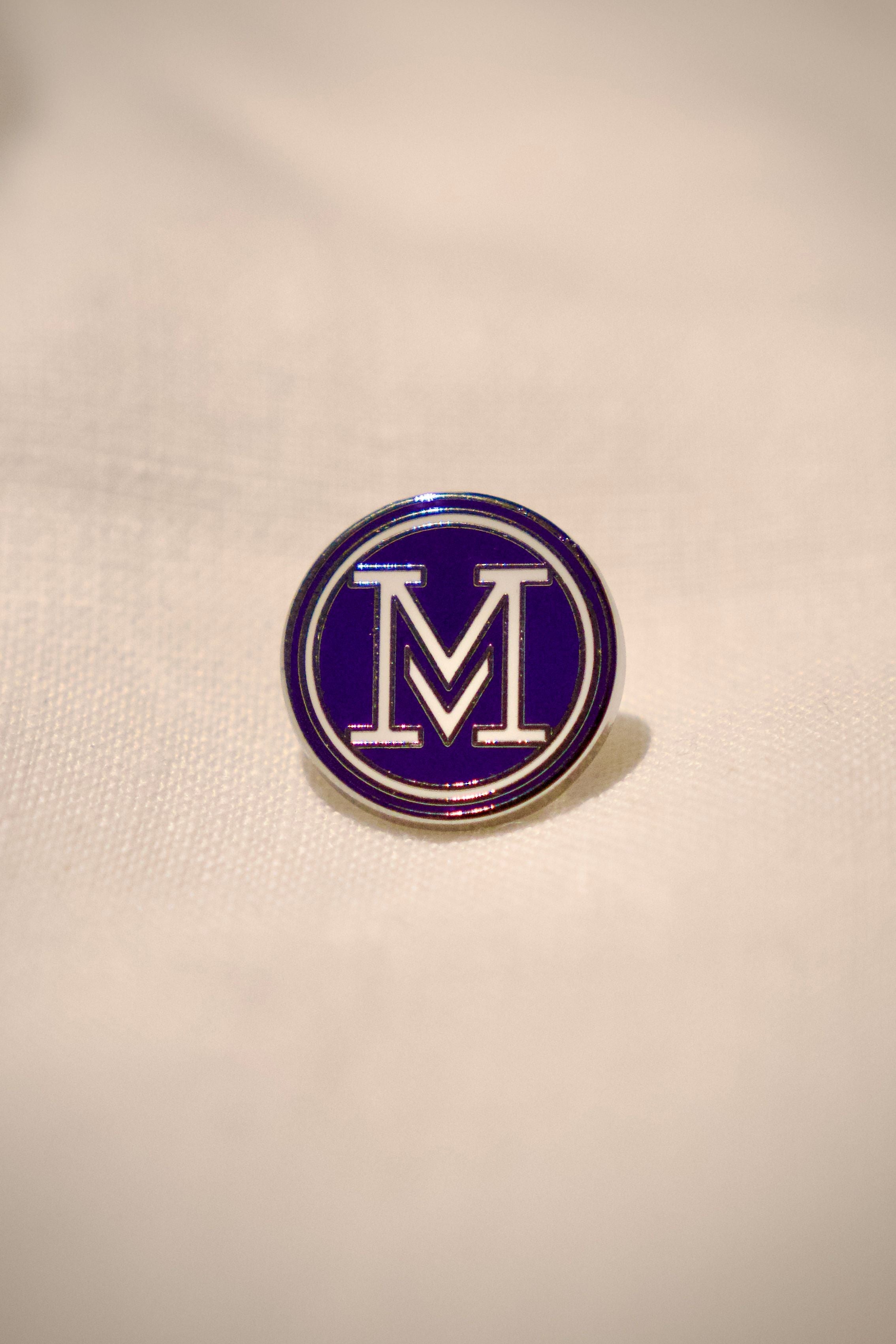 Pin V2