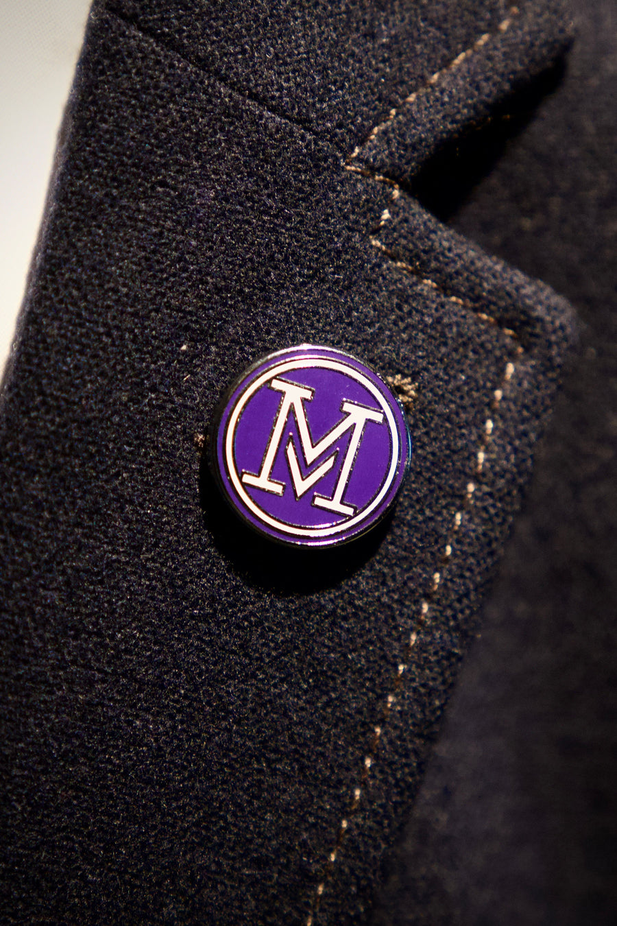 Pin V2